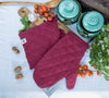 Crafted with care, these burgundy red linen oven mitten sets are the perfect companions for your culinary adventures.