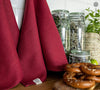 The burgundy red tea towels made of natural linen are durable, making them the ideal companions for your daily culinary adventures. Carefully crafted, our linen tea towels are not only practical but also add colour and sophistication to your kitchen.