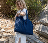 Navy blue linen tote bags designed and made for long, comfortable and sustainable use. Whether you're going to the beach, planning a visit to the market, or taking your baked cake to friends, our linen bag is always perfect for you.